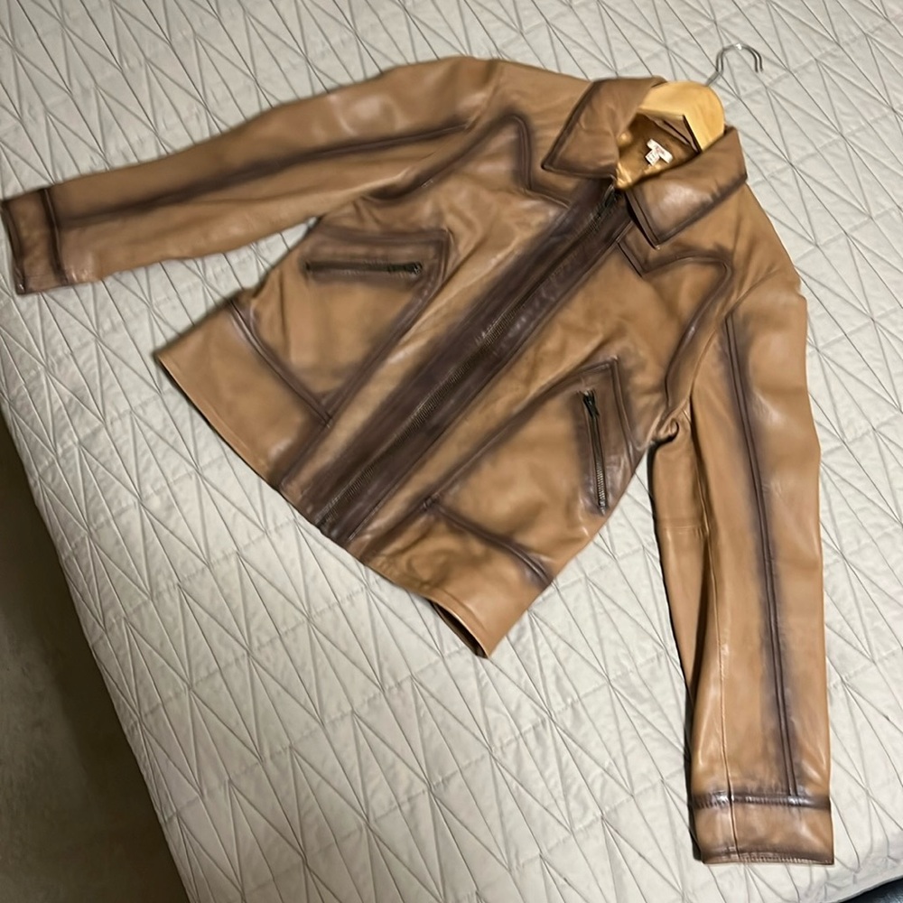 Reba size M leather jacket